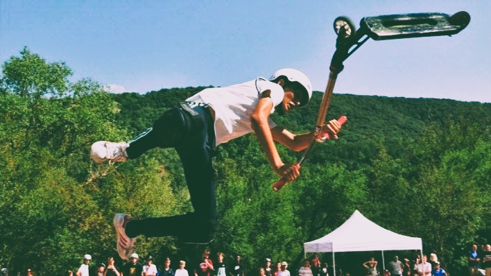 tricks trottinette freestyle bri flip