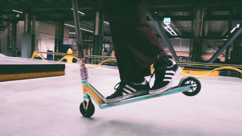 Tricks trottinette freestyle nose manual